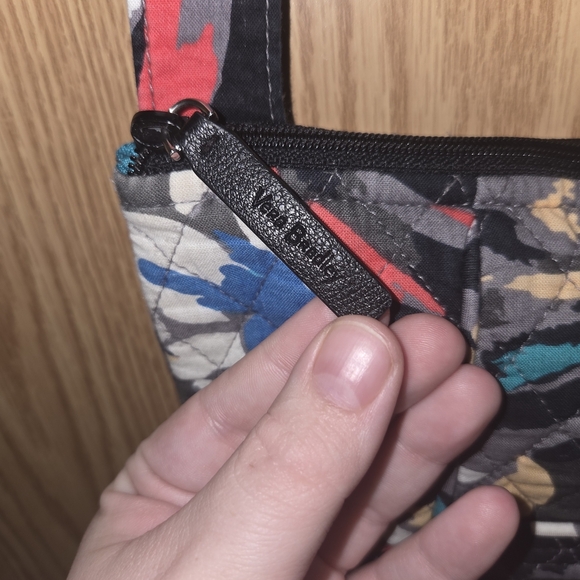 EUC Vera Bradley Splash Floral Triple Zip Hipster Bag And Matching Wallet - Picture 4 of 14